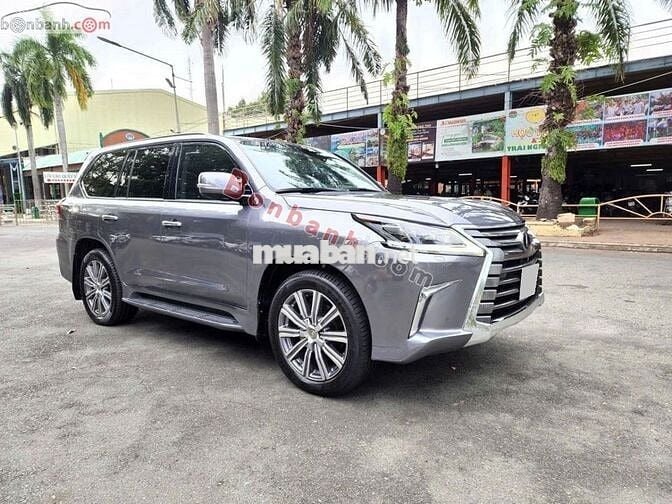 Lexus LX 570 2016 - 4 Tỷ 650 Triệu
