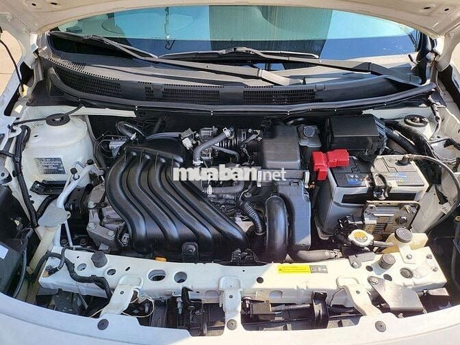 Nissan Sunny 2016 XV - 90000 km