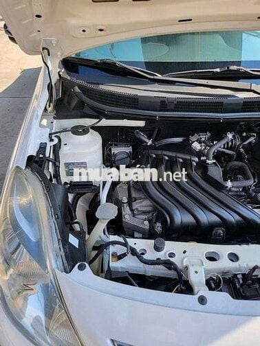 Nissan Sunny 2016 XV - 90000 km