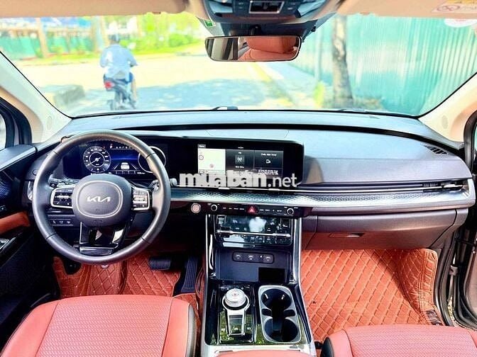 Kia Carnival Signature 2.2D sản xuất 2023