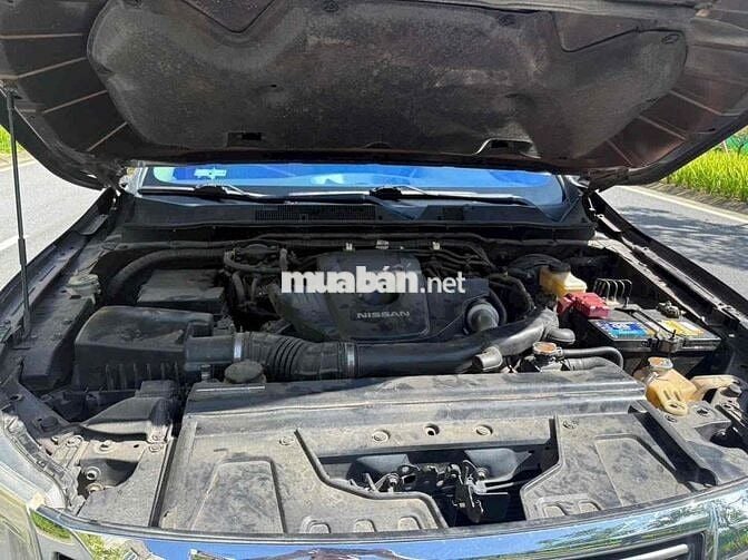 Nissan Navara 2017 EL 2.5 AT 2WD - 180000 km