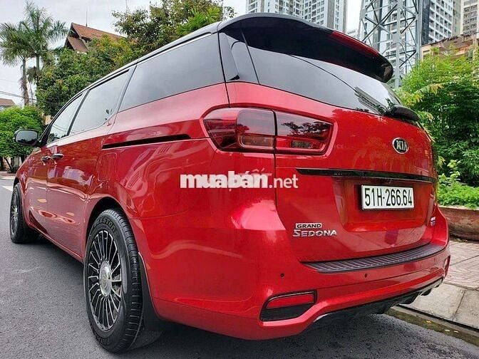 Kia Sedona 2020 Luxury - 69000 km