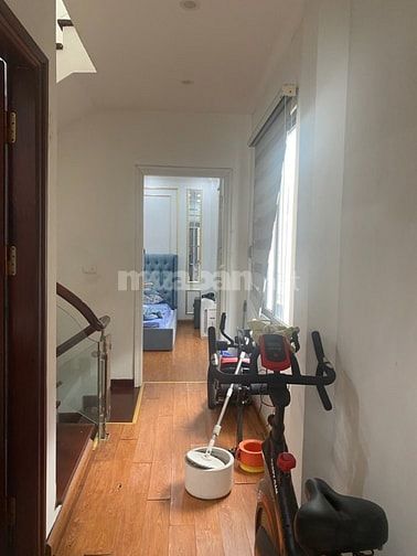 Bán nhà riêng kinh doanh giá rẻ nhất khu, tại phố Định Công Thượng 