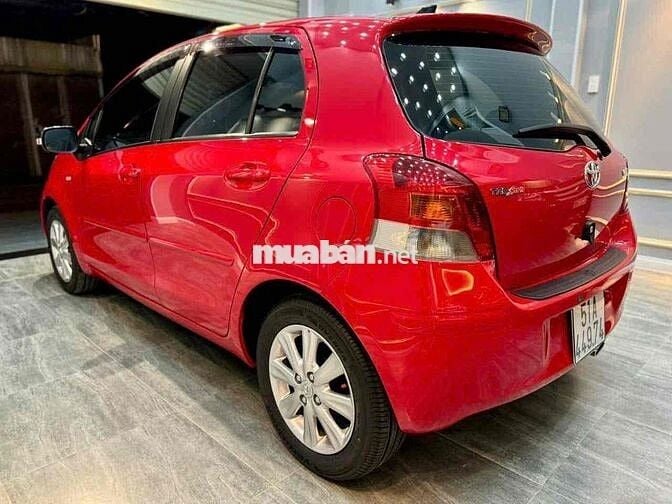 Toyota Yaris 2012 1.5 AT - 68000 km