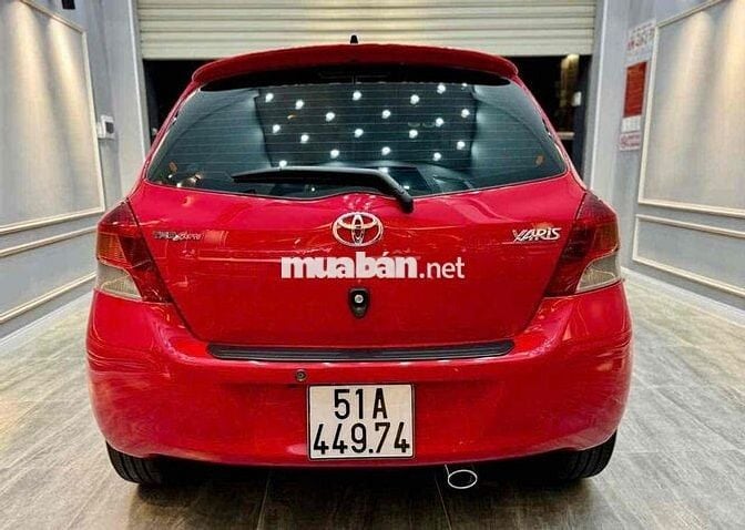Toyota Yaris 2012 1.5 AT - 68000 km