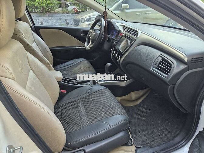 Honda city 2016 số tự động , xe zin hết