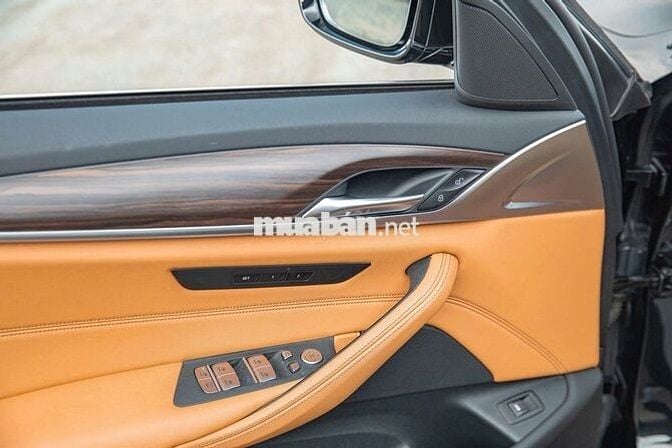 BMW 520I LUXURY LINE 2024