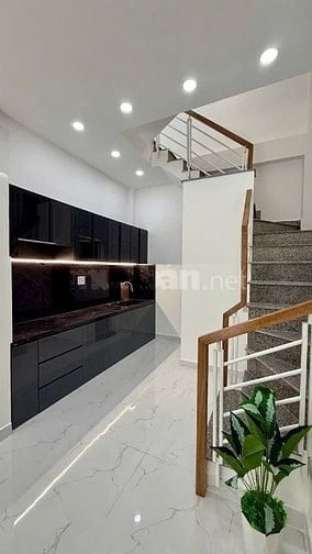 BÁN NHÀ HẺM HƯNG PHÚ P9Q8. Ngay Trường Học Lê Thánh Tông.Nhà Mới. 