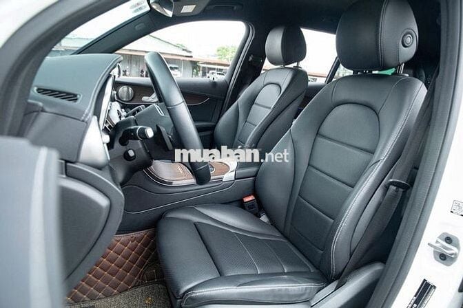 MERCEDES-BENZ GLC 200 4MATIC 2023