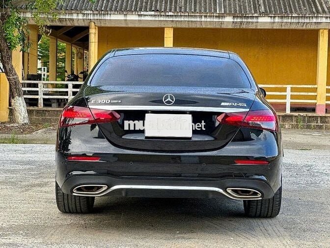 Mercedes-Benz E300 AMG 2022-29000km