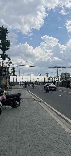 Cho thuê kho mặt tiền kinh doanh  Tân Uyên, Bình Dương 1.350m2
