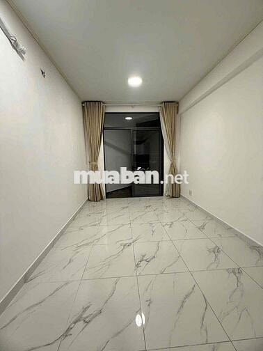 Cho thuê saigon asiana 71 m22pn 2ưc cơ bản giá 10tr5 ở liền