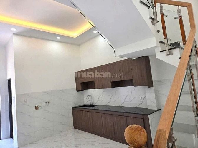 Nhà 1 trệt 1 lầu mt đường số 36 Tân thông Hội Củ Chi 8x28 2TY950 