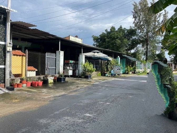 Nhà 1 trệt 1 lầu mt đường số 36 Tân thông Hội Củ Chi 8x28 2TY950 