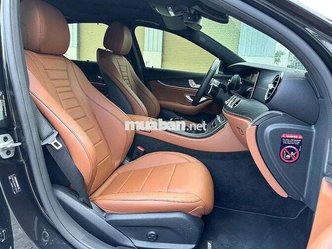 Mercedes-Benz E300 AMG 2022-29000km