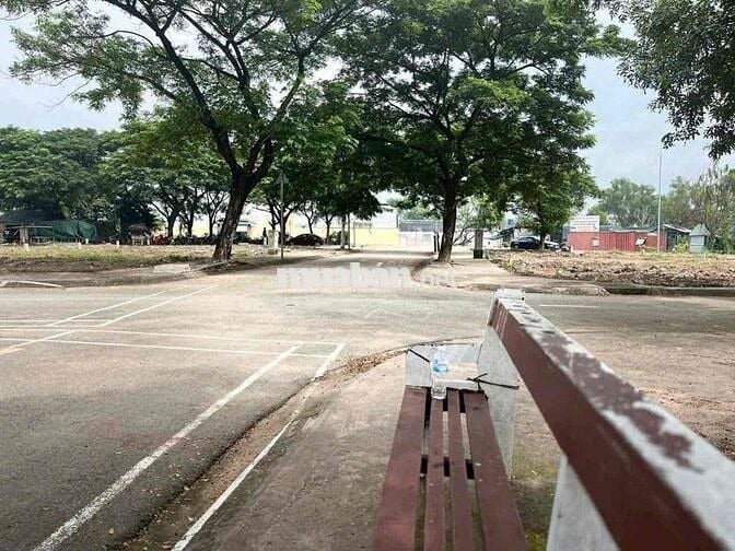 Bán LÔ Góc Siêu Đẹp - Tiềm Năng - Khu Phân Lô - Lê Thị Riêng 5 x 17.5