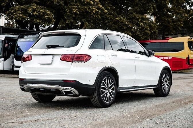 MERCEDES-BENZ GLC 200 4MATIC 2023