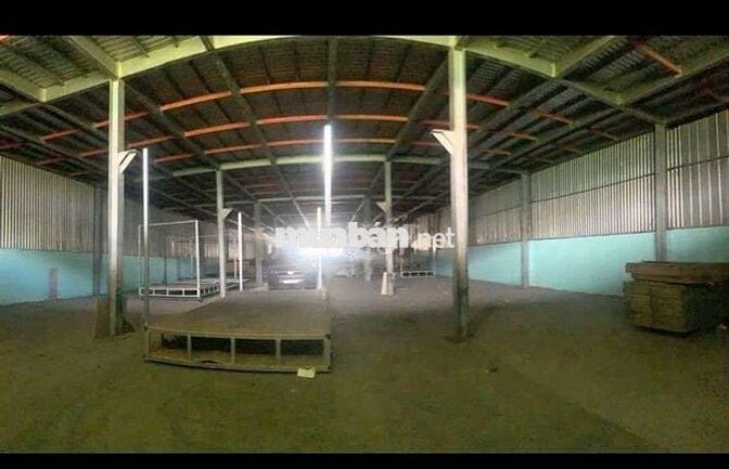 CHO  THUÊ  KHO  XƯỞNG  MT ( 1.100m2) P  BÌNH TRỊ  ĐÔNG A  Q  BÌNH  TÂN