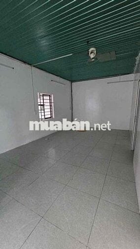 Cho Thuê Kho Xưởng 10x30 Ngã Tư Trung Chánh , Giá Tốt