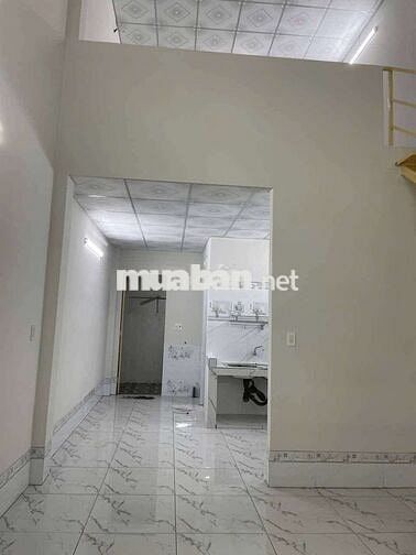 Cho thuê nhà cấp 4 mới xây xã Bà Điểm gần ngã tư Trung Chánh
