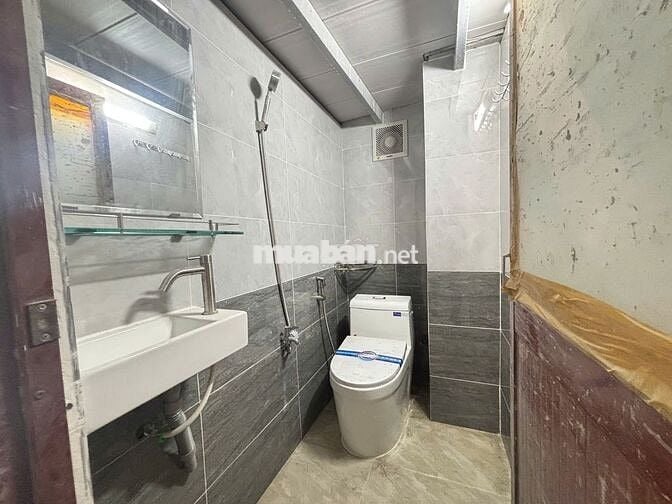 CHDV MỚI XÂY CHO THUÊ PHÒNG 3TR/THÁNG NỘI THẤT ĐẦY ĐỦ