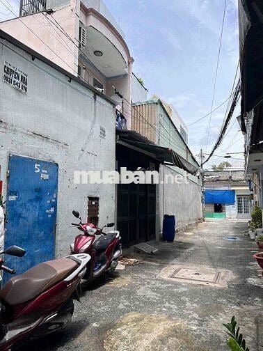 Bán Nhà 52M2 Hẻm xe tải Hiệp Thành Quận 12