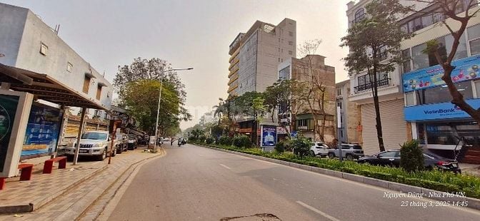 Bán nhà đất mặt đường Lạc Long Quân,Tây Hồ. 166m mặt tiền 6.2m GIÁ TỐT