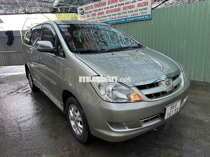 Toyota Innova 2007 G -