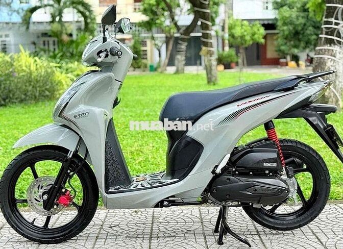 Vision 2024 đi 4 ngàn. phiên bản thể thao cao cấp