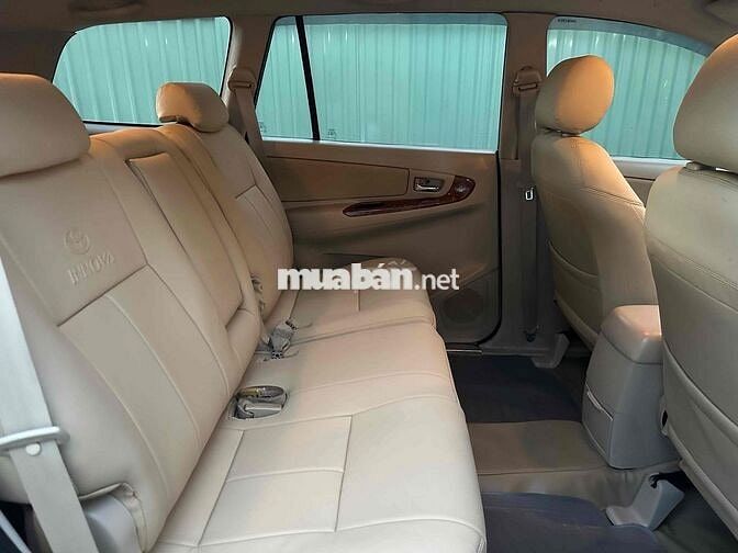 Toyota Innova 2007 G -