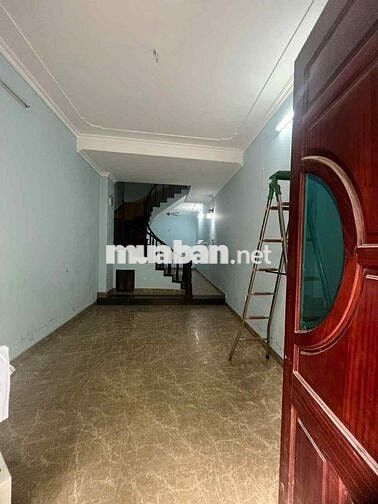 Nhà phố DUY TÂN - CẦU GIẤY, 50m2 x 5T, MT:4m, Chia phòng, đủ ĐH,NL.