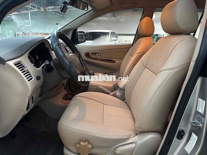 Toyota Innova 2007 G -