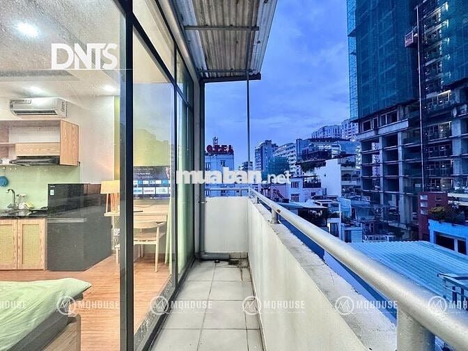 Cho thuê căn hộ 35m2,có ban công,full nội thất,Bùi Viện,Takashimaya