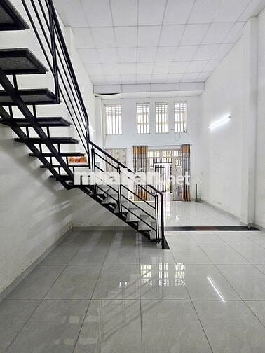 CHO THUÊ NHÀ 2T 5 x13M TRẦN THỊ HÈ HIỆP THÀNH Q12 HẺM 9M 6,5TR/T