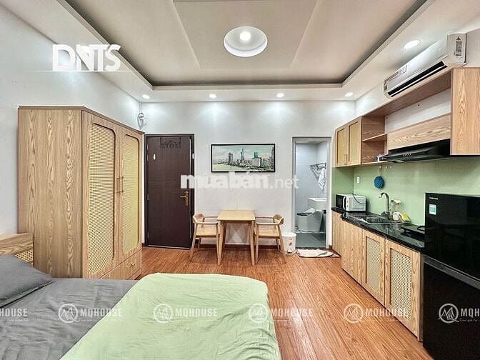 Cho thuê căn hộ 35m2,có ban công,full nội thất,Bùi Viện,Takashimaya