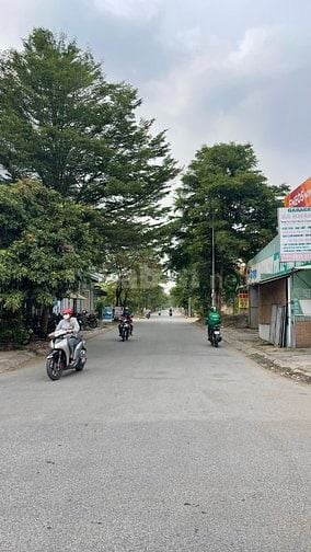Bán gấp nền 140m2 KDC Nam Long đường 16m, sổ riêng Giá tốt 15 tỷ