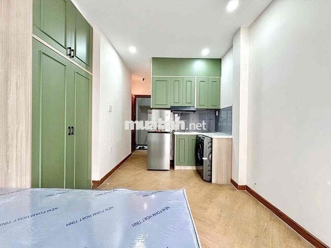 cho thuê chdv - studio ban công - nội thất bóc seal mới 100%