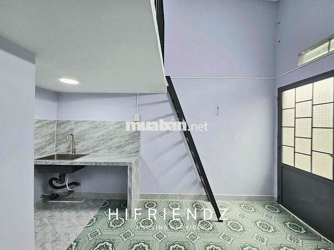 PHÒNG MỚI XÂY - CÓ MÁY LẠNH - GÁC CAO GẦN NGÃ TƯ BỐN XÃ HƯƠNG LỘ 2