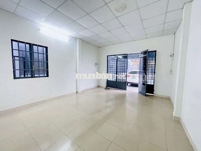 Bán Đất Tặng Nhà 82m2 Hẻm Xe Tải Hiệp Thành Q12 Giá Rẻ 53tr/m2