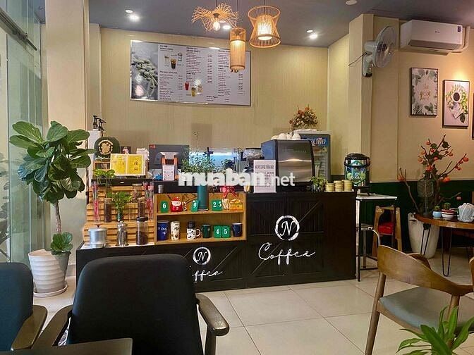 Sang nhà 1 trệt 1 lầu sau lưng Etown Cộng Hoà