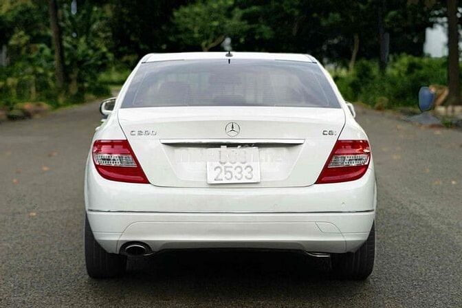 Mercedes C200 2010 chạy 70k km 1 chủ ko có chiếc 2