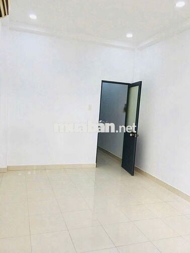 Nhà Nguyên Căn Đường Nguyễn Tri Phương - 2PN 2WC - 3x9m