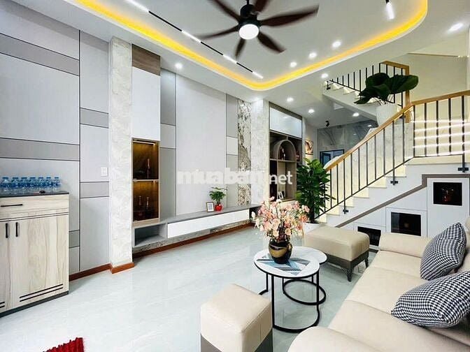 Căn hời giá tốt Lê Đức Thọ. 3 Lầu gần PVC LVT. Nhỉnh 4.x tỷ