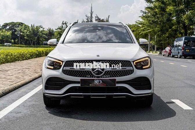 GLC300 AMG 2023 công ty 1 chủ từ đầu siêu đẹp