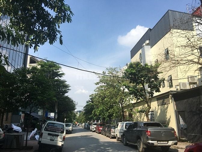 Bán đất xuân đỉnh 40m ô tô đi, cách đường nhựa vỉa hè chỉ 10m Bán đất xuân đỉnh 40m ô tô đi, cách đường nhựa vỉa hè chỉ 10m