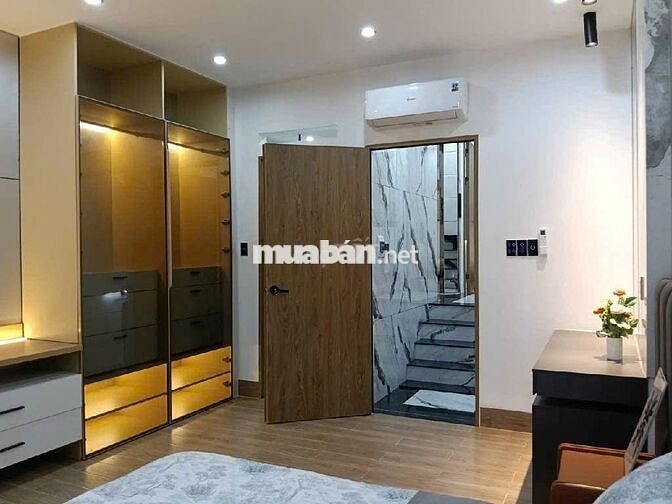 Hiếm. Thống Nhất 2 tầng 3 phòng ngủ, Nhà có dòng tiền. 4.x tỷ