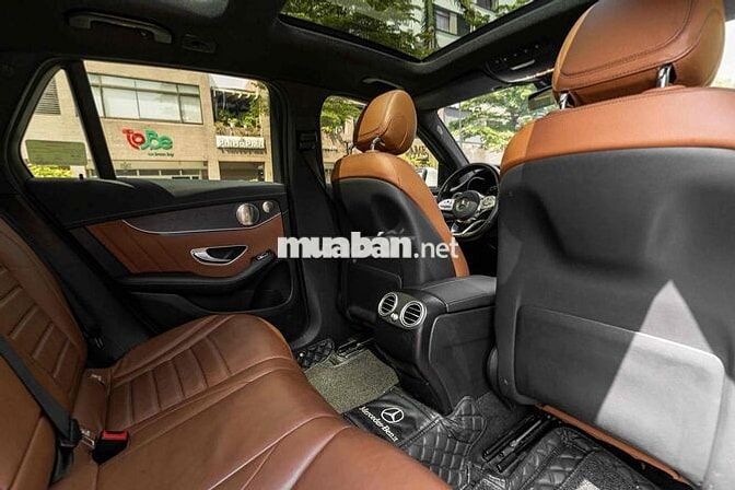 GLC300 AMG 2023 công ty 1 chủ từ đầu siêu đẹp