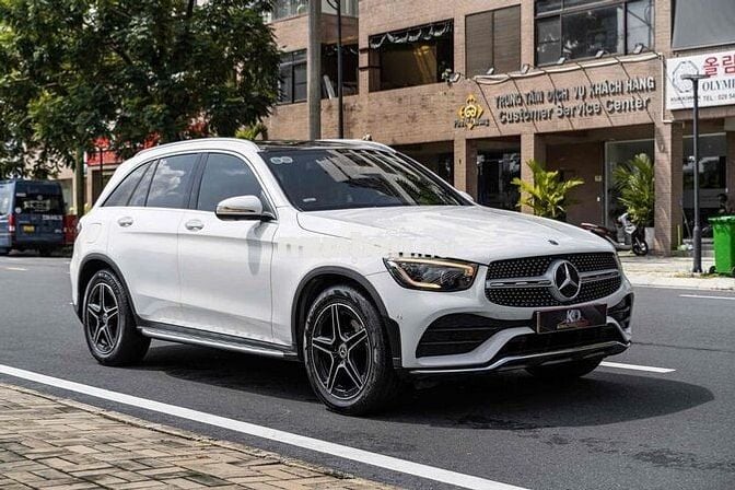 GLC300 AMG 2023 công ty 1 chủ từ đầu siêu đẹp