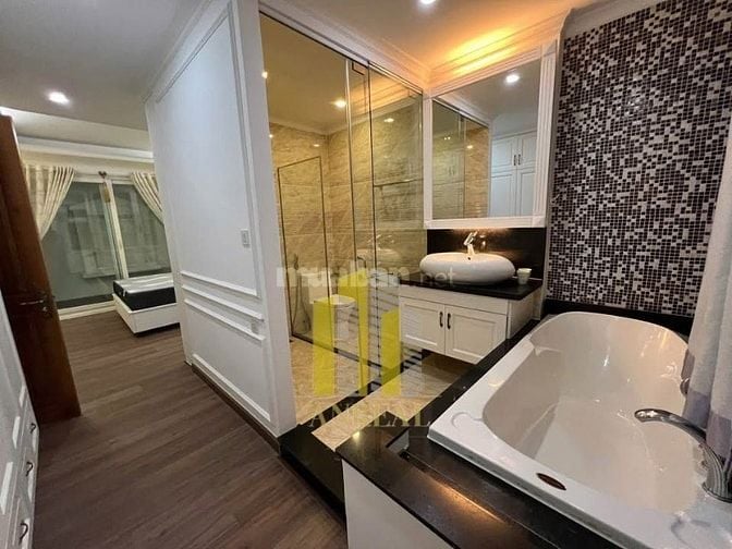 BIỆT THỰ HIỆN ĐẠI KHU THẢO ĐIỀN - FULL NỘI THẤT CAO CẤP GIÁ 65 TRIỆU