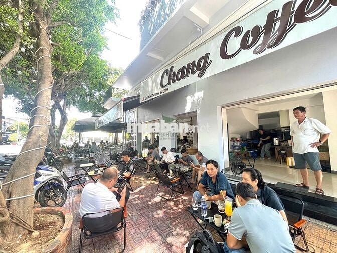 SANG NHƯỢNG QUÁN CÀ PHÊ 1 TRỆT 1 LẦU NGAY LÔ GÓC KHU VĐT 45 TR/THÁNG